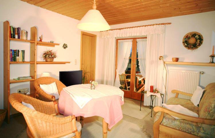 Gaestehaus Gschwendtner - Chiemgau Karte Inzell Kültér fotó