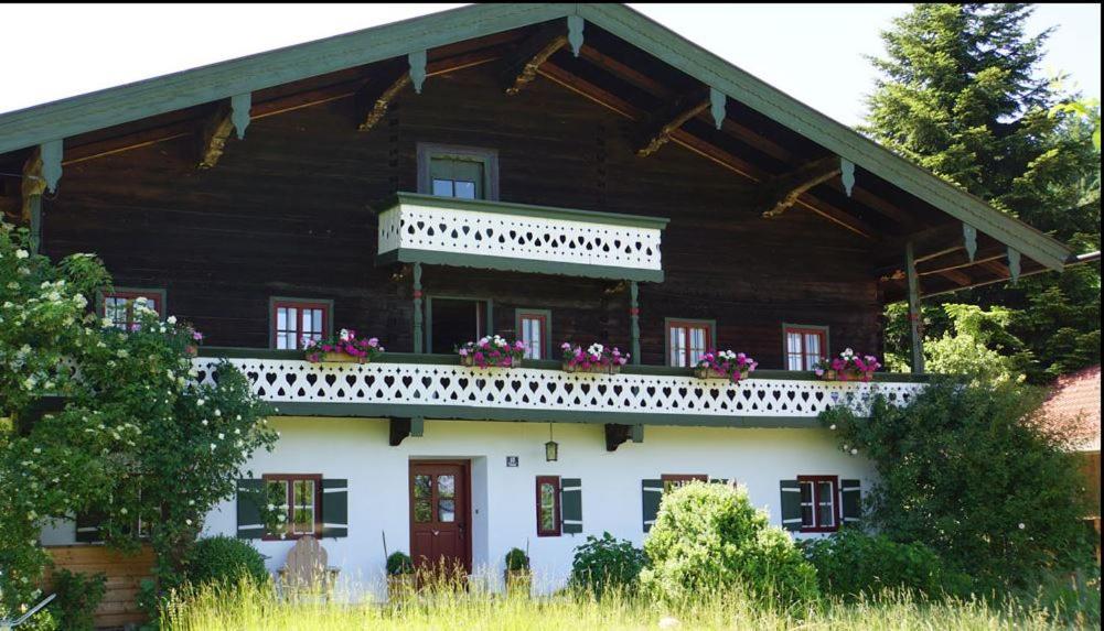 Gaestehaus Gschwendtner - Chiemgau Karte Inzell Kültér fotó